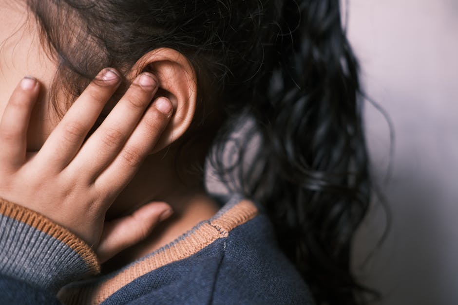 Sensibilidade sensorial a roupas: Como acabar com a guerra matinal das etiquetas, meias e costuras.